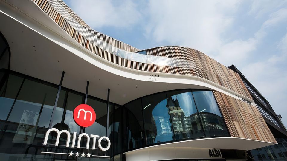 Minto Einkaufszentrum mit einer Verglasung von Hero-Glas