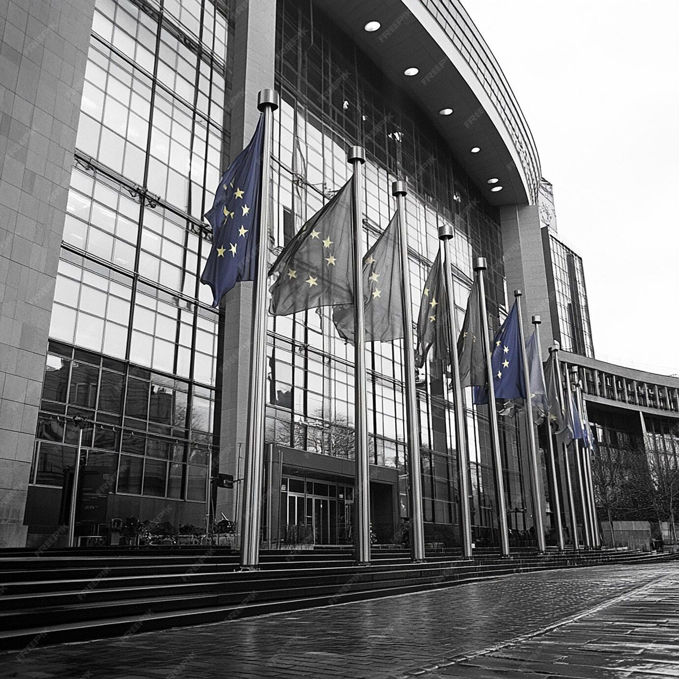 gebaeude-des-europaeischen-parlament-beschusshemmendes-glas
